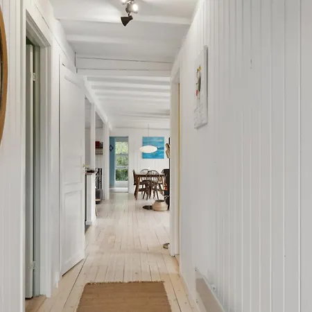 Vakantiehuis Seaside Atmosphere 100 Meters From The Sea Stroby Egede